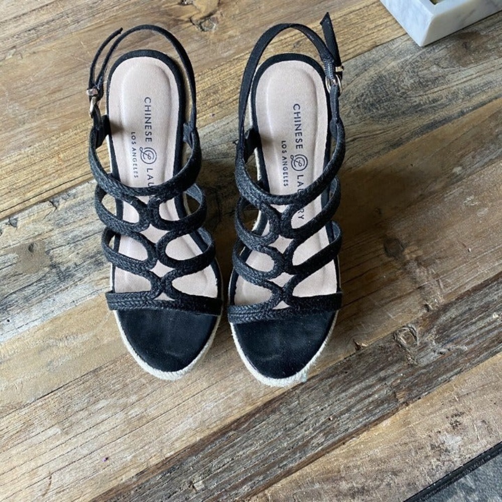 Chinese Laundry  Espadrilles Wedges‎